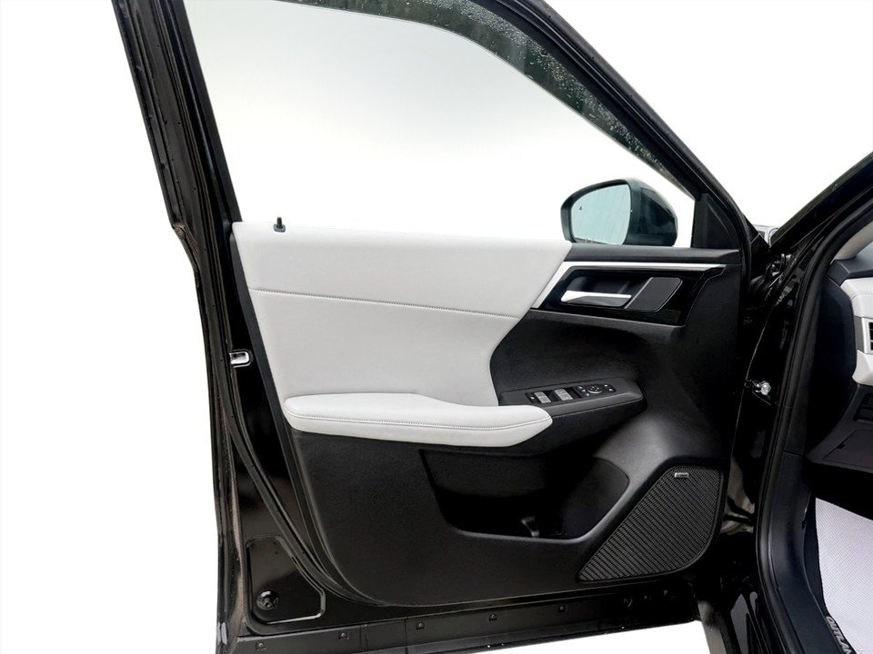2026 Mitsubishi Outlander LE S-AWC in Kentville, Nova Scotia - 7 - w1024h768px