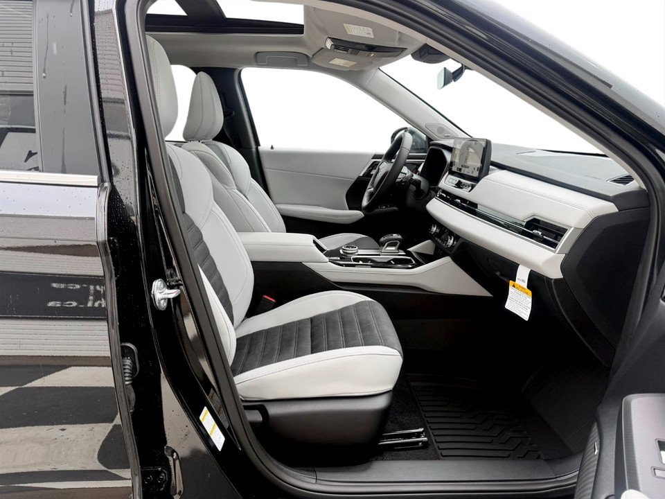 2026 Mitsubishi Outlander LE S-AWC in Kentville, Nova Scotia - 21 - w1024h768px