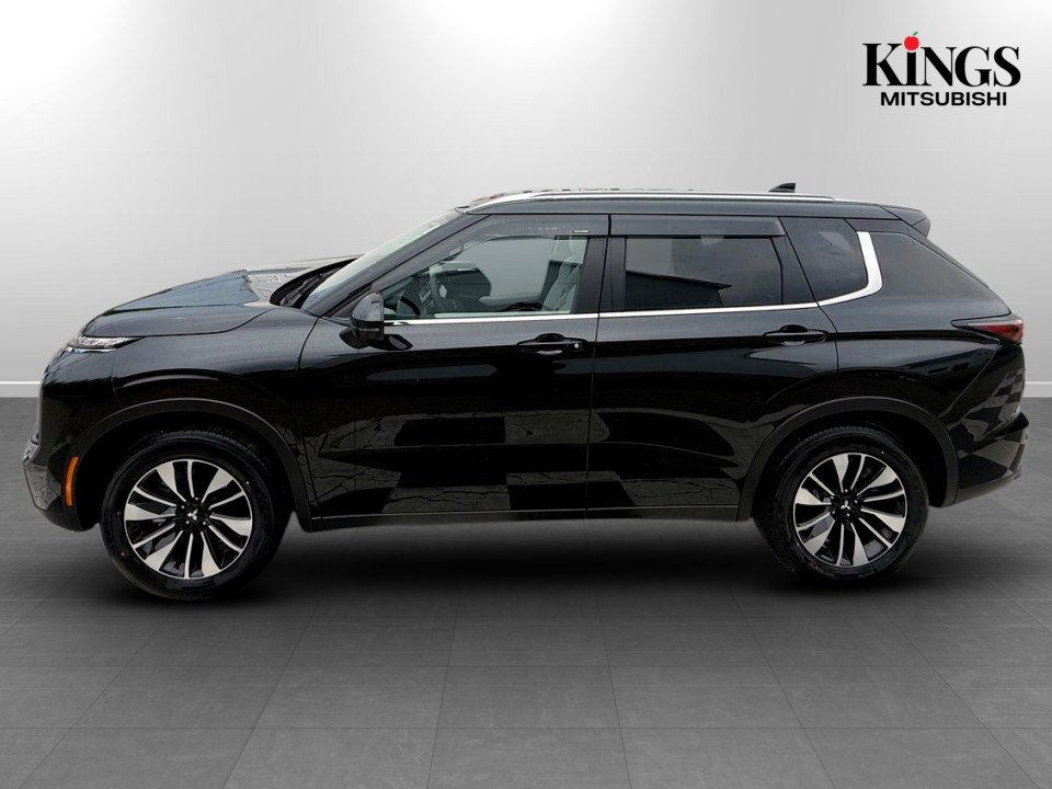 2026 Mitsubishi Outlander LE S-AWC in Kentville, Nova Scotia - 22 - w1024h768px
