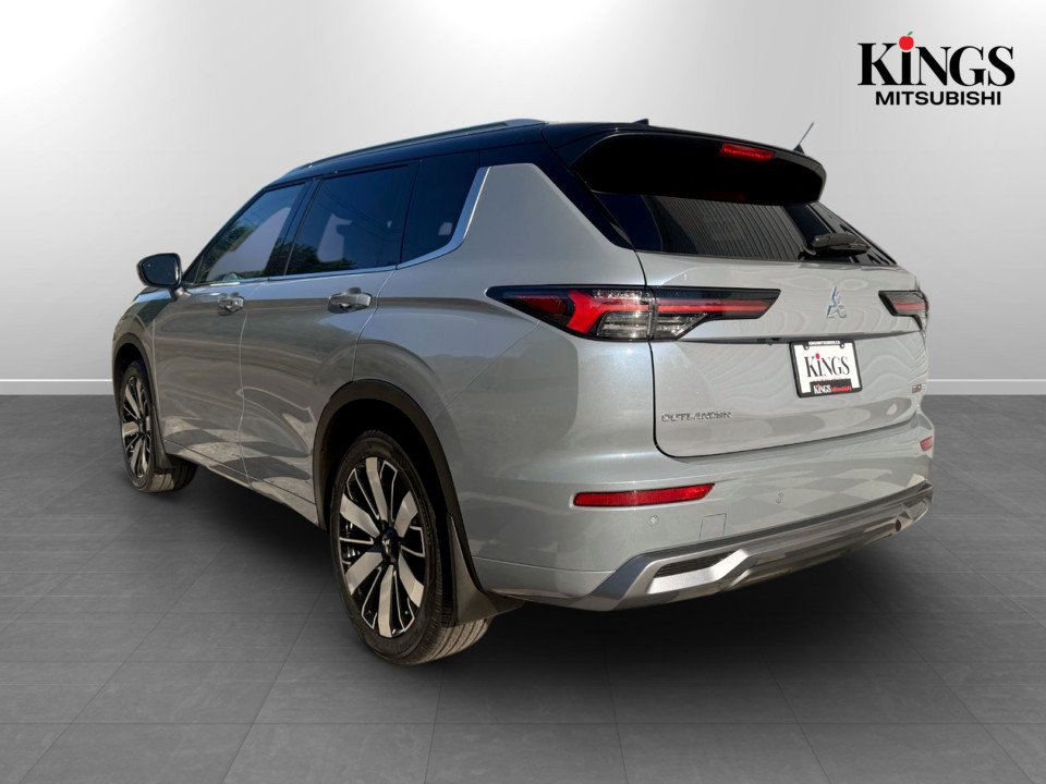 2026 Mitsubishi Outlander GT S-AWC in Kentville, Nova Scotia - 9 - w1024h768px