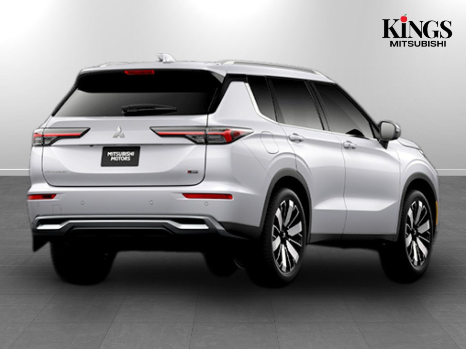2026 Mitsubishi Outlander SEL S-AWC in Kentville, Nova Scotia - 2 - w1024h768px