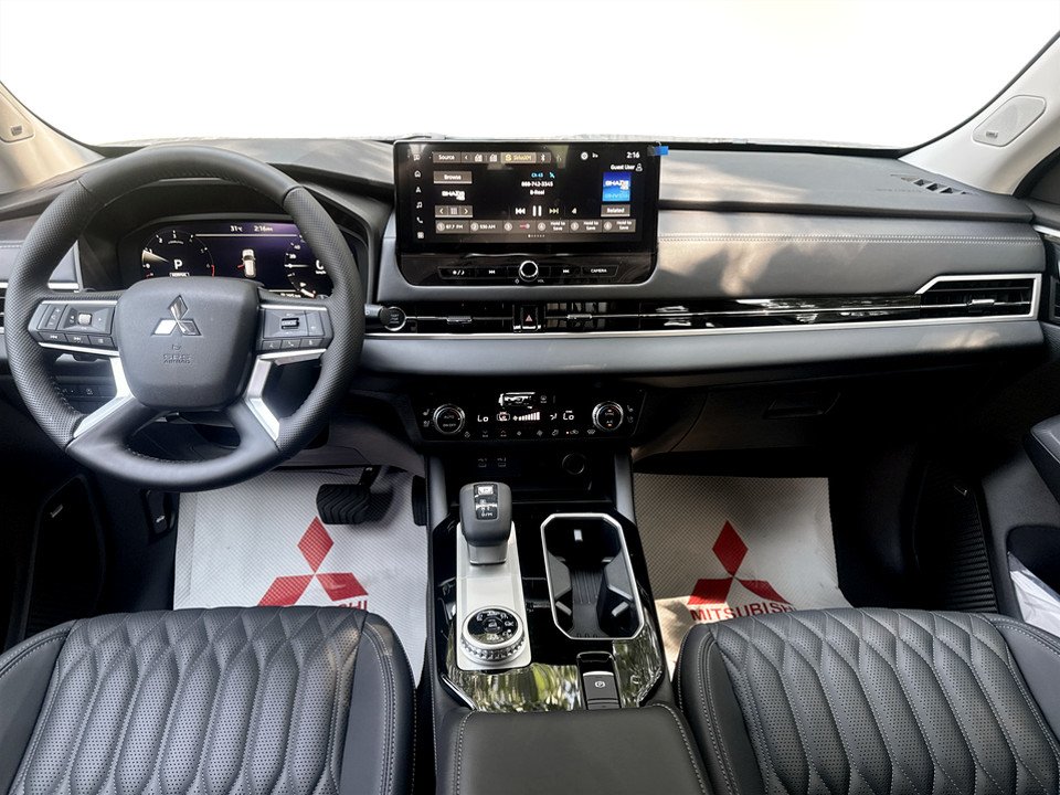 Mitsubishi Outlander SEL S-AWC 2026 à Kentville, Nouvelle-Écosse - 10 - w1024h768px