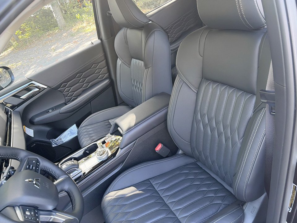 Mitsubishi Outlander SEL S-AWC 2026 à Kentville, Nouvelle-Écosse - 7 - w1024h768px
