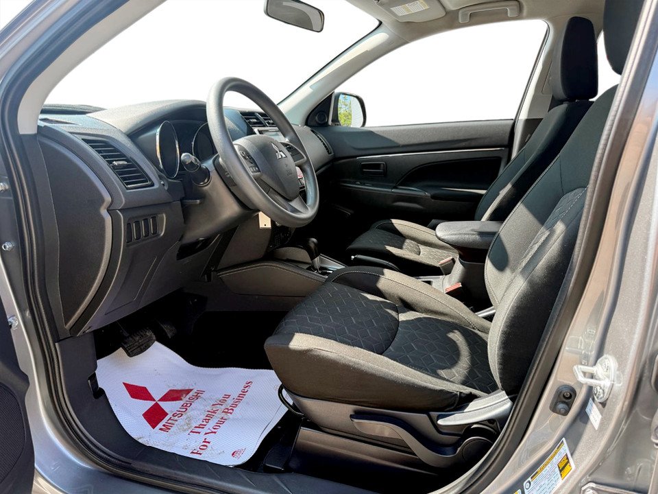 2024 Mitsubishi RVR ES, keyless entry, backup camera, Bluetooth in COLDBROOK, Nova Scotia - 9 - w1024h768px