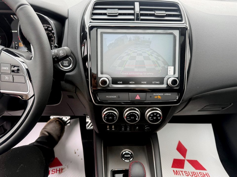 Mitsubishi RVR NOIR AWC 2026 à Kentville, Nouvelle-Écosse - 12 - w1024h768px