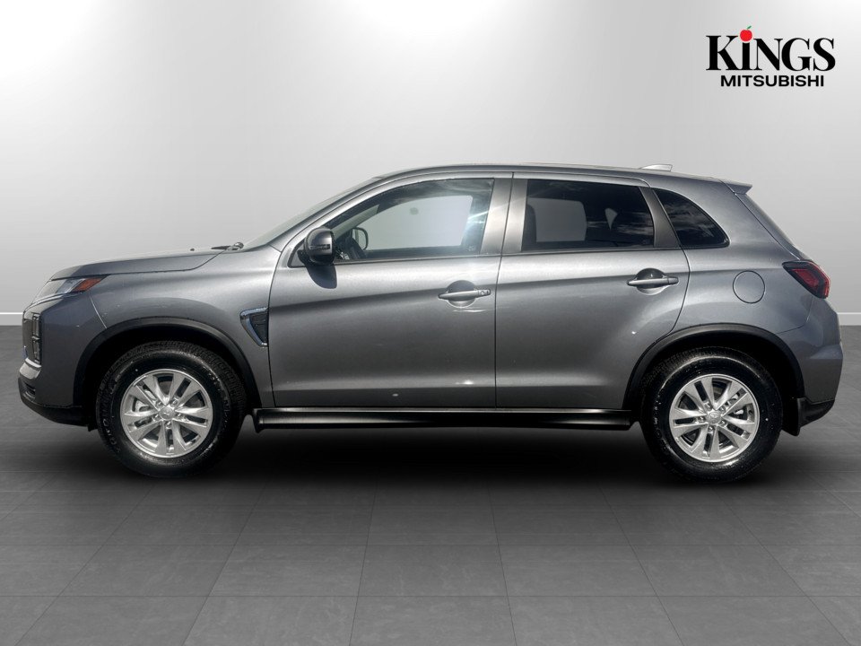 2027 Mitsubishi RVR SE AWC in Kentville, Nova Scotia - 2 - w1024h768px