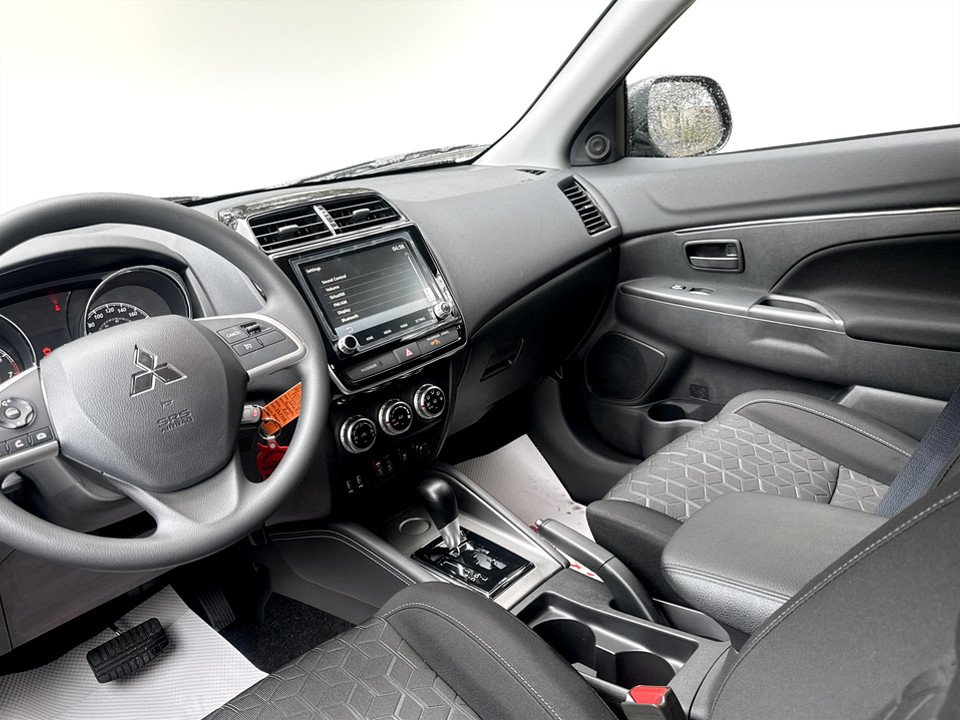 Mitsubishi RVR ES FWD 2027 à Kentville, Nouvelle-Écosse - 11 - w1024h768px