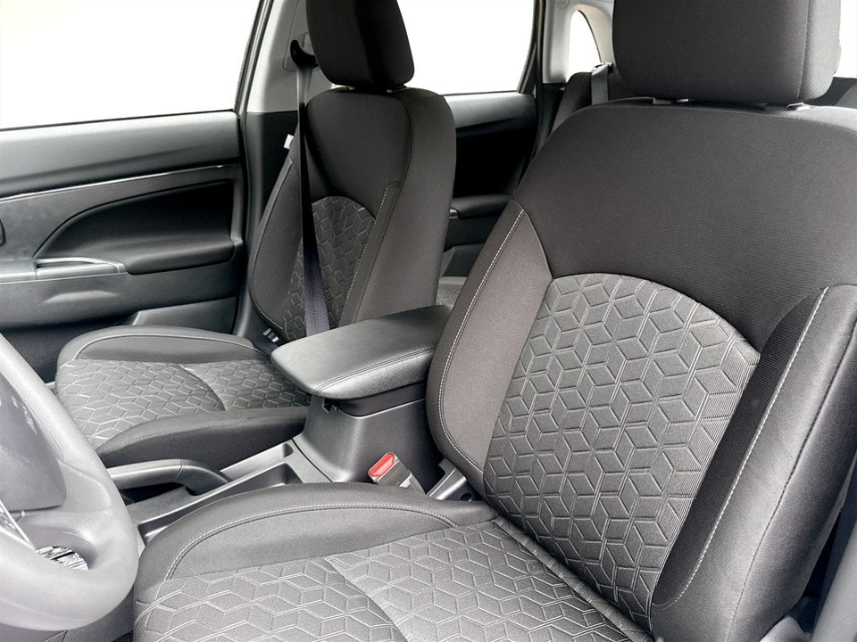 Mitsubishi RVR ES FWD 2027 à Kentville, Nouvelle-Écosse - 7 - w1024h768px