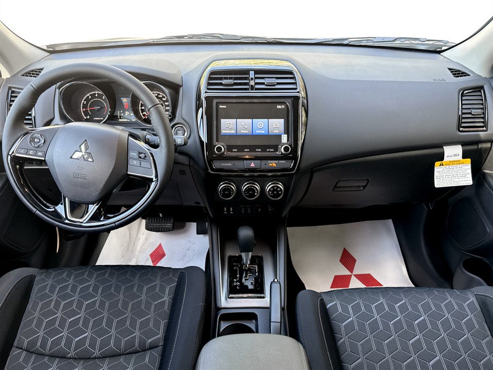 2027 Mitsubishi RVR SE AWC in Kentville, Nova Scotia - 10 - w1024h768px