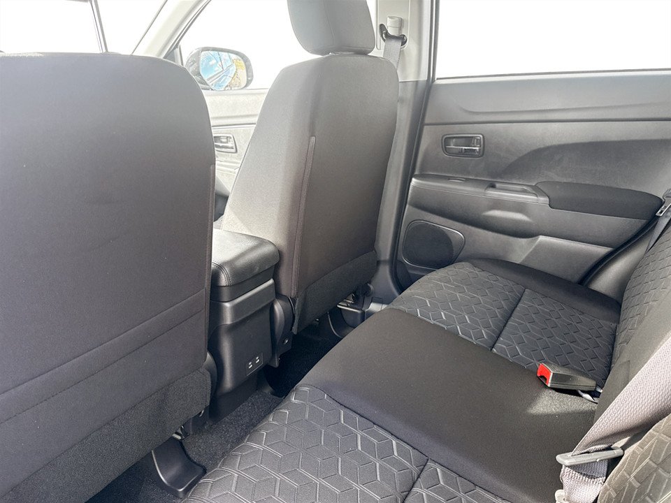 2027 Mitsubishi RVR SE AWC in Kentville, Nova Scotia - 12 - w1024h768px
