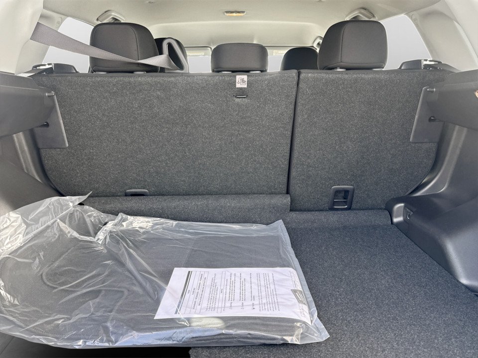 2027 Mitsubishi RVR SE AWC in Kentville, Nova Scotia - 13 - w1024h768px