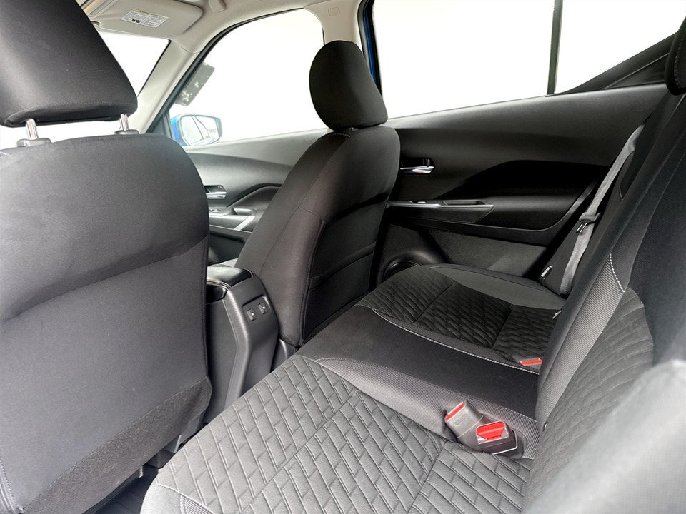 2025 Nissan Kicks Play SV, keyless entry, Remote Start, Bluetooth in COLDBROOK, Nova Scotia - 12 - w1024h768px