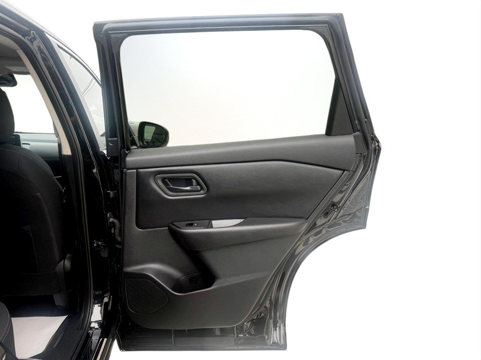 2024 Nissan Rogue Sport, keyless entry, Cruise control, Bluetooth in COLDBROOK, Nova Scotia - 16 - w1024h768px