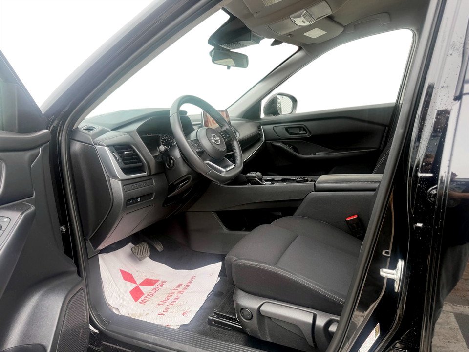 2024 Nissan Rogue Sport, keyless entry, Cruise control, Bluetooth in COLDBROOK, Nova Scotia - 9 - w1024h768px
