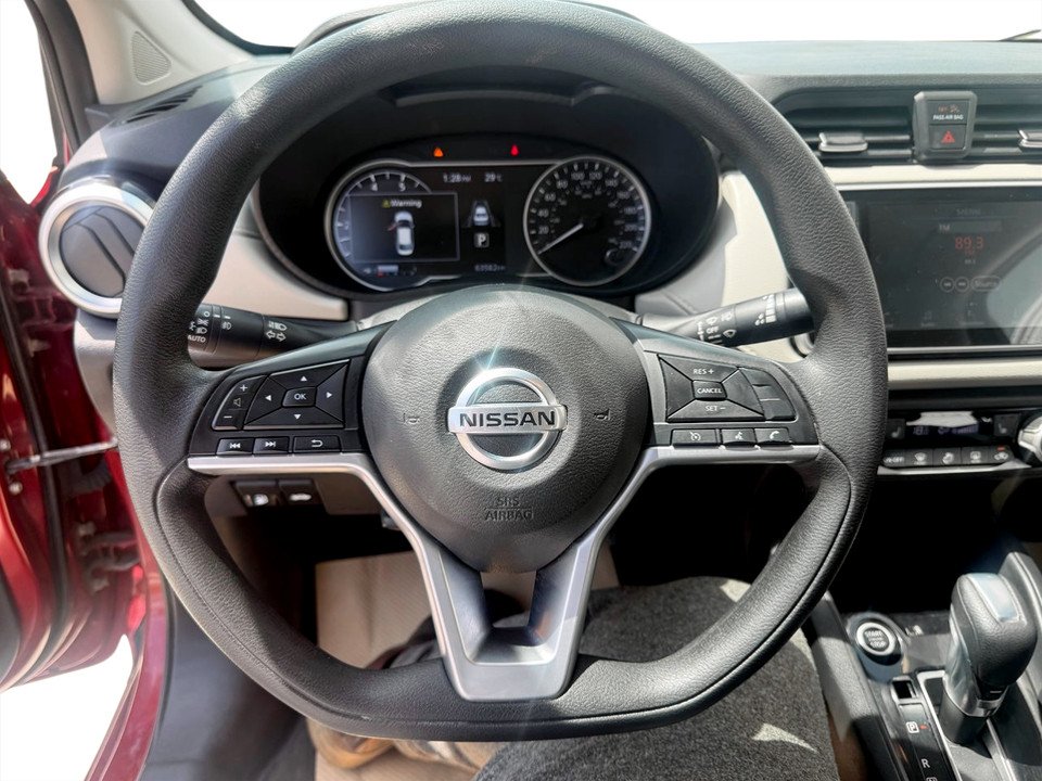 2021 Nissan Versa SV, keyless entry, Cruise control, Bluetooth in COLDBROOK, Nova Scotia - 10 - w1024h768px