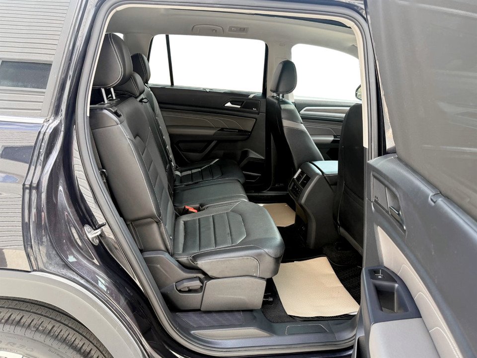 2021 Volkswagen Atlas Execline, keyless entry, Remote Start, Bluetooth in COLDBROOK, Nova Scotia - 18 - w1024h768px