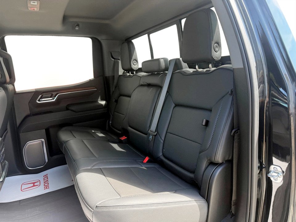 2025 GMC SIERRA 1500 Denali, keyless entry, Remote Start, Bluetooth in COLDBROOK, Nova Scotia - 16 - w1024h768px