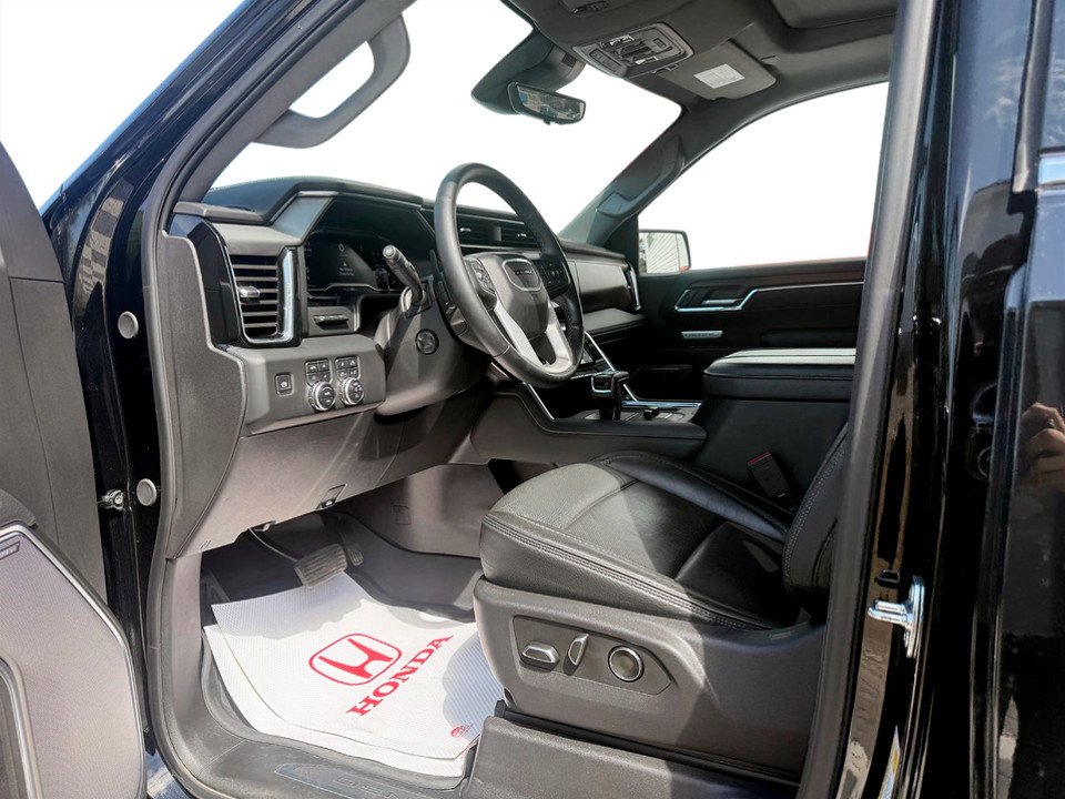 2025 GMC SIERRA 1500 Denali, keyless entry, Remote Start, Bluetooth in COLDBROOK, Nova Scotia - 9 - w1024h768px