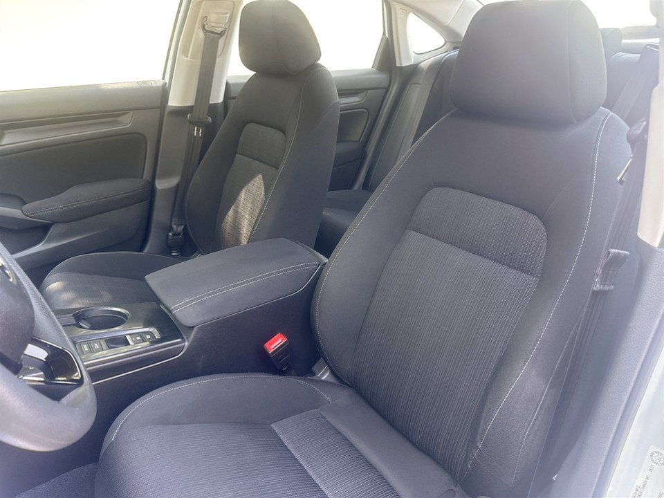 2022 Honda Civic Sedan LX, keyless entry, backup camera, Bluetooth in COLDBROOK, Nova Scotia - 7 - w1024h768px