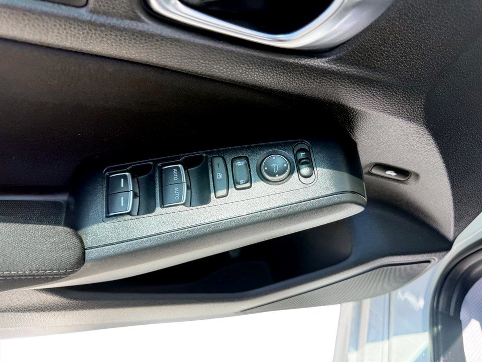 Honda CIVIC LX-B, keyless entry, backup camera, Bluetooth 2024 à COLDBROOK, Nouvelle-Écosse - 8 - w1024h768px