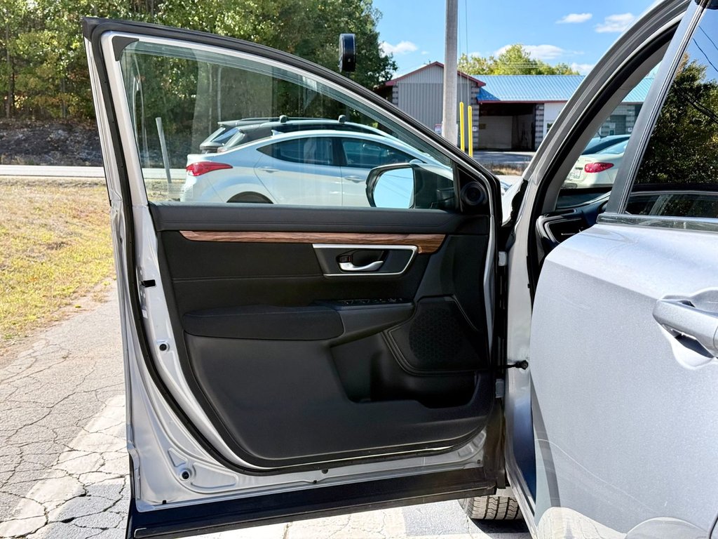 2019 Honda CR-V EX Heated Seats, Sunroof, CarPlay & Android Auto in COLDBROOK, Nova Scotia - 7 - w1024h768px