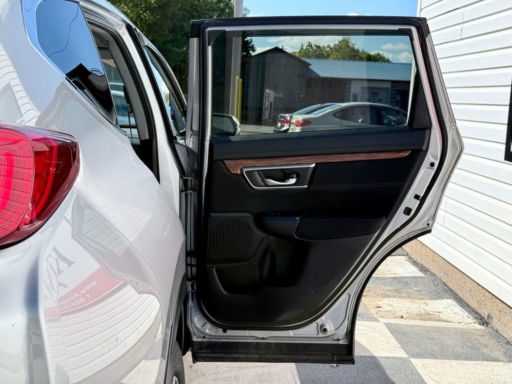 2019 Honda CR-V EX Heated Seats, Sunroof, CarPlay & Android Auto in COLDBROOK, Nova Scotia - 22 - w1024h768px