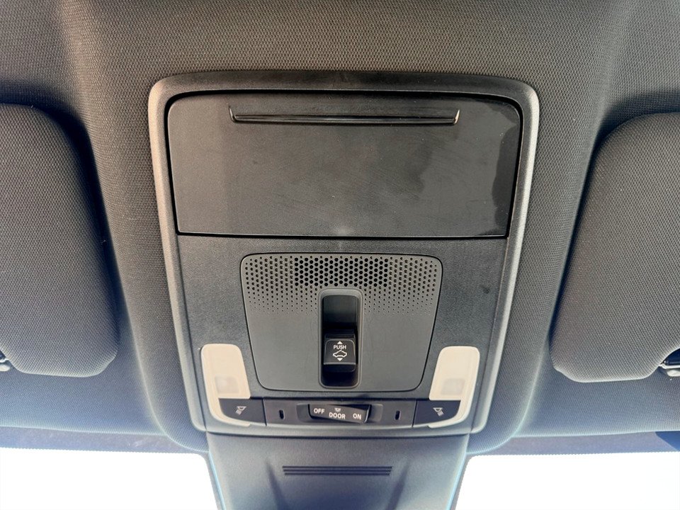 Honda CR-V HYBRID Touring, keyless entry, backup camera, Bluetooth 2023 à COLDBROOK, Nouvelle-Écosse - 13 - w1024h768px