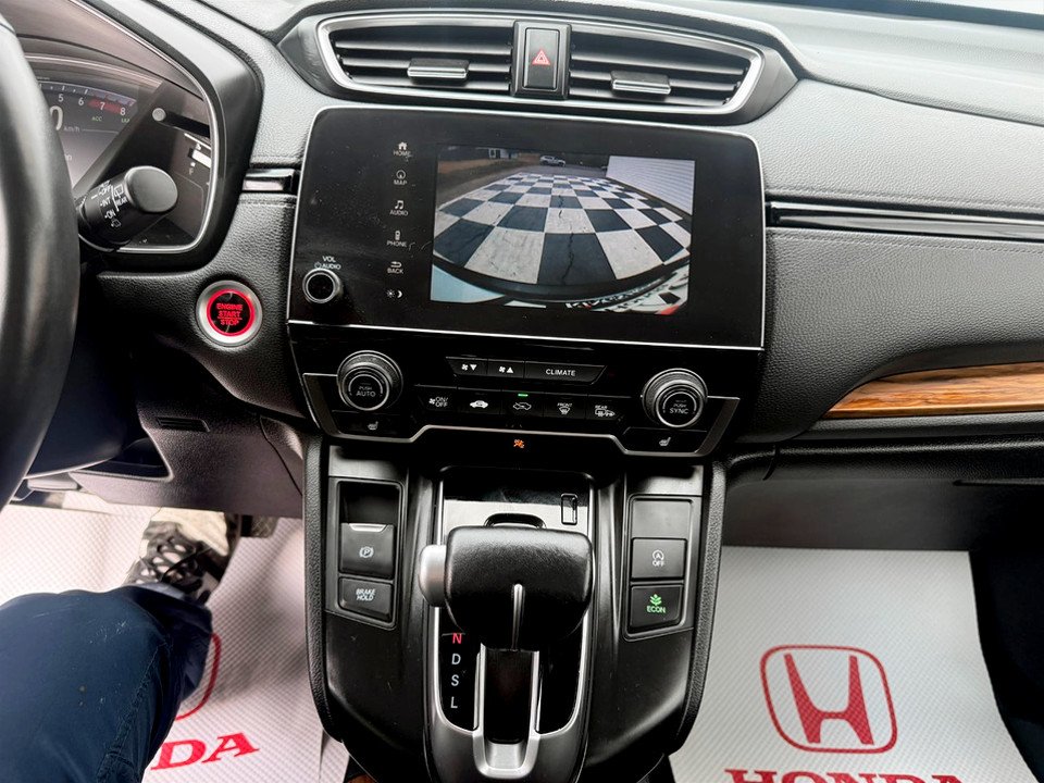 2022 Honda CR-V Touring, keyless entry, backup camera, Bluetooth in COLDBROOK, Nova Scotia - 12 - w1024h768px