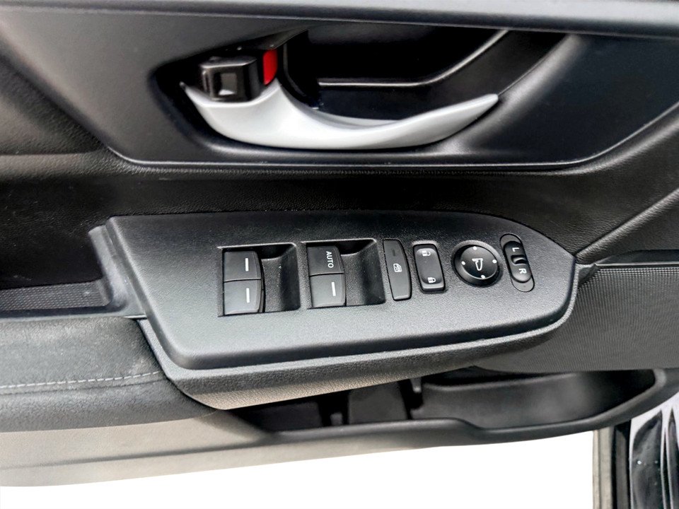 2022 Honda CR-V LX, keyless entry, backup camera, Bluetooth in COLDBROOK, Nova Scotia - 8 - w1024h768px