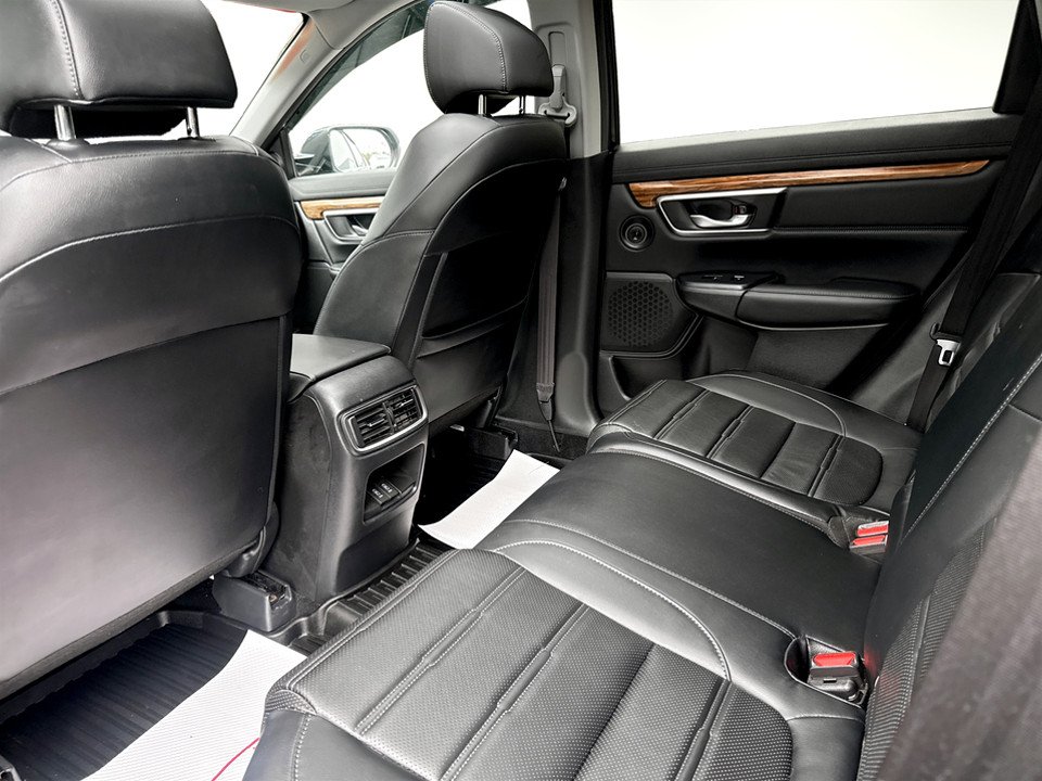 2022 Honda CR-V Touring, keyless entry, backup camera, Bluetooth in COLDBROOK, Nova Scotia - 12 - w1024h768px