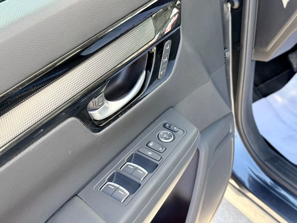 2023 Honda CR-V EX-L | Sunroof, Power Seats, CarPlay/Android Auto in COLDBROOK, Nova Scotia - 8 - w1024h768px