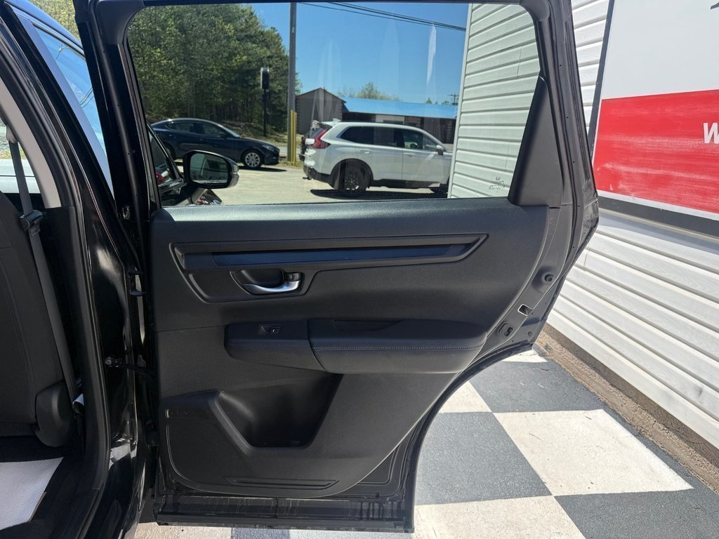 2024 Honda CR-V LX-B, keyless entry, backup camera, Bluetooth in COLDBROOK, Nova Scotia - 16 - w1024h768px