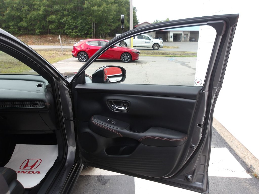 2025 Honda HR-V Sport - Reverse Camera, Sunroof, Heated Seats in COLDBROOK, Nova Scotia - 24 - w1024h768px