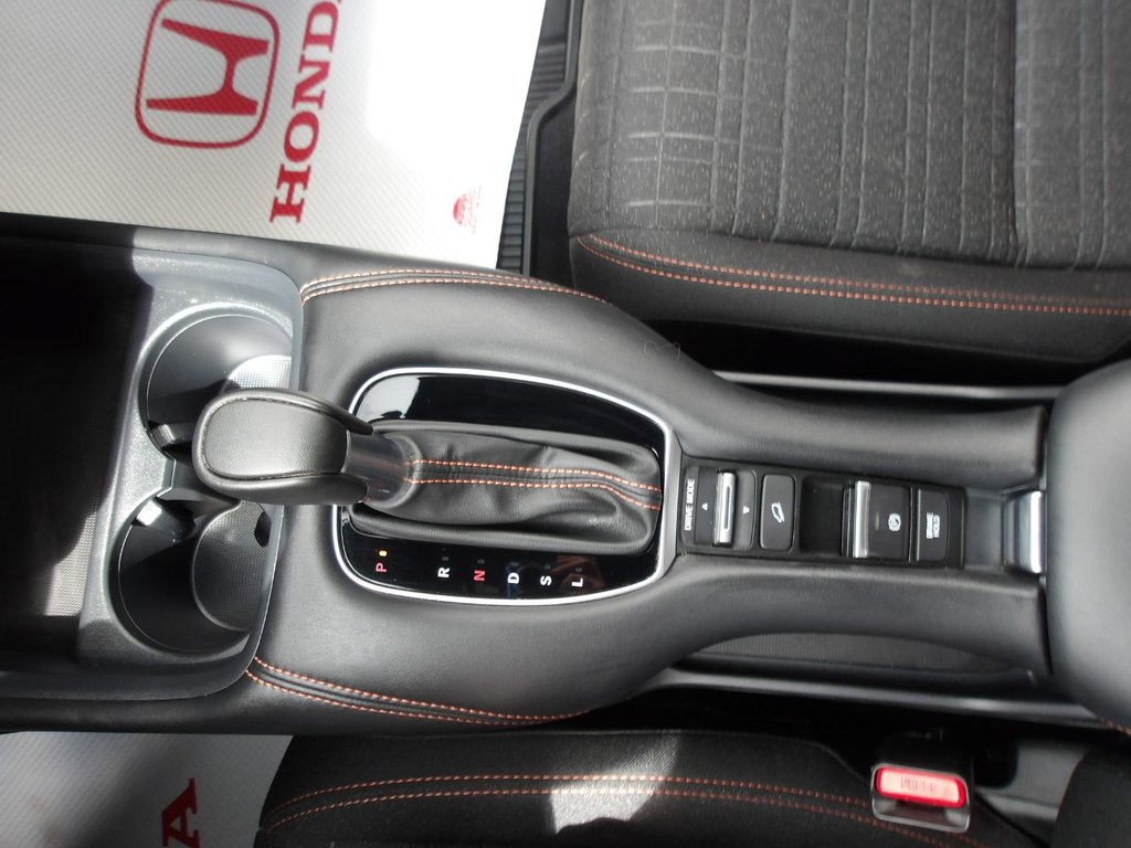 2025 Honda HR-V Sport - Reverse Camera, Sunroof, Heated Seats in COLDBROOK, Nova Scotia - 16 - w1024h768px
