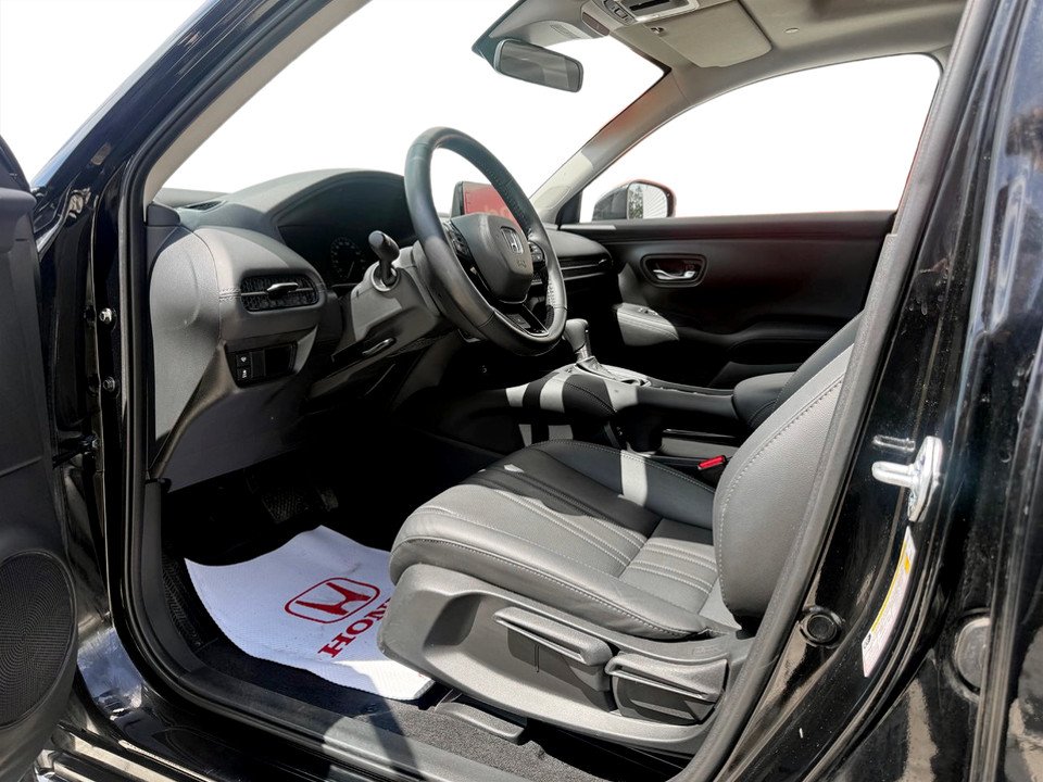 2025 Honda HR-V EX-L Navi, keyless entry, backup camera, Bluetooth in COLDBROOK, Nova Scotia - 9 - w1024h768px