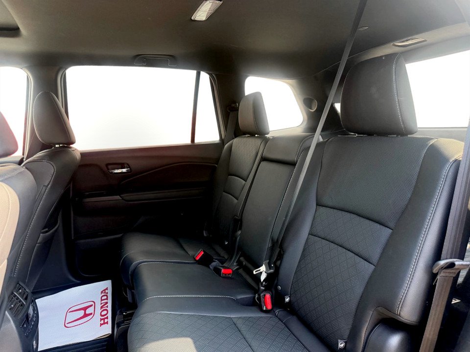 2021 Honda PASSPORT Touring, keyless entry, backup camera, Bluetooth in Kentville, Nova Scotia - 14 - w1024h768px