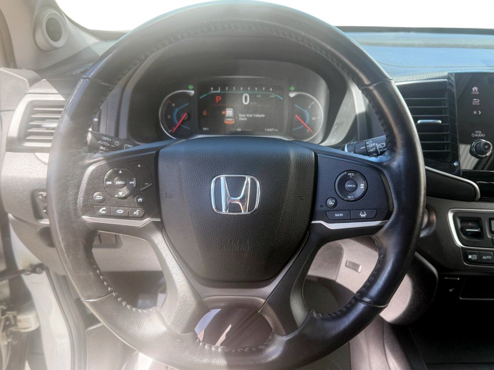 2020 Honda PILOT EX-L Navi, keyless entry, backup camera, Bluetooth in COLDBROOK, Nova Scotia - 10 - w1024h768px