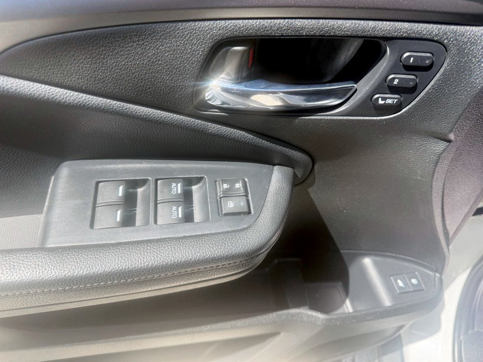 2020 Honda PILOT EX-L Navi, keyless entry, backup camera, Bluetooth in COLDBROOK, Nova Scotia - 8 - w1024h768px