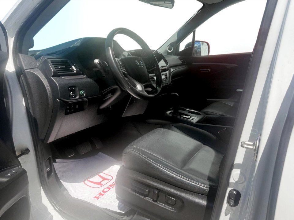 2020 Honda PILOT EX-L Navi, keyless entry, backup camera, Bluetooth in COLDBROOK, Nova Scotia - 9 - w1024h768px