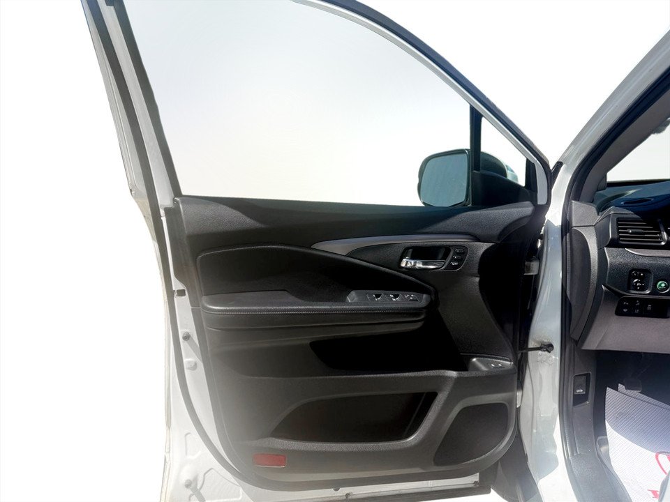 2020 Honda PILOT EX-L Navi, keyless entry, backup camera, Bluetooth in COLDBROOK, Nova Scotia - 7 - w1024h768px