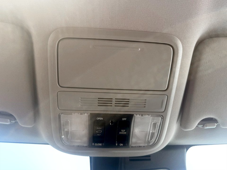 2020 Honda PILOT EX-L Navi, keyless entry, backup camera, Bluetooth in COLDBROOK, Nova Scotia - 14 - w1024h768px