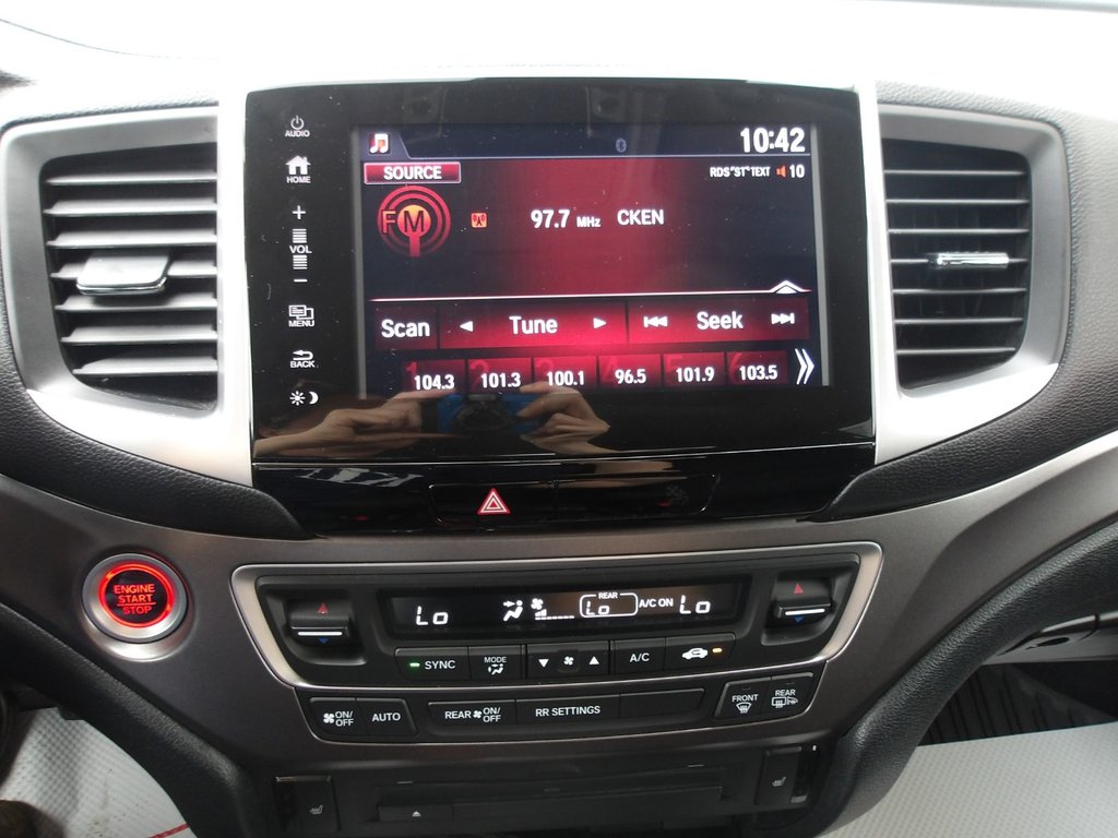 2020 Honda Ridgeline Sport - Reverse Camera, Carplay, Heated Seats in COLDBROOK, Nova Scotia - 12 - w1024h768px