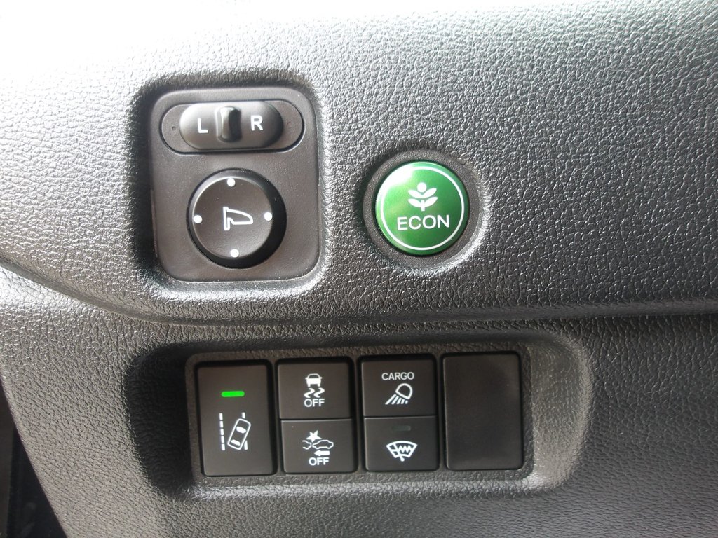 2020 Honda Ridgeline Sport - Reverse Camera, Carplay, Heated Seats in COLDBROOK, Nova Scotia - 9 - w1024h768px