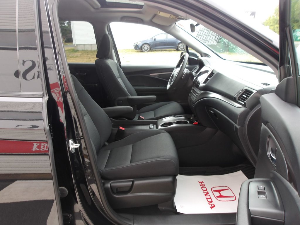 2020 Honda Ridgeline Sport - Reverse Camera, Carplay, Heated Seats in COLDBROOK, Nova Scotia - 26 - w1024h768px