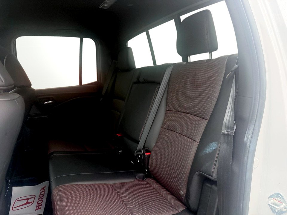 Honda RIDGELINE Black Edition, keyless entry, backup camera, BT 2025 à Kentville, Nouvelle-Écosse - 15 - w1024h768px