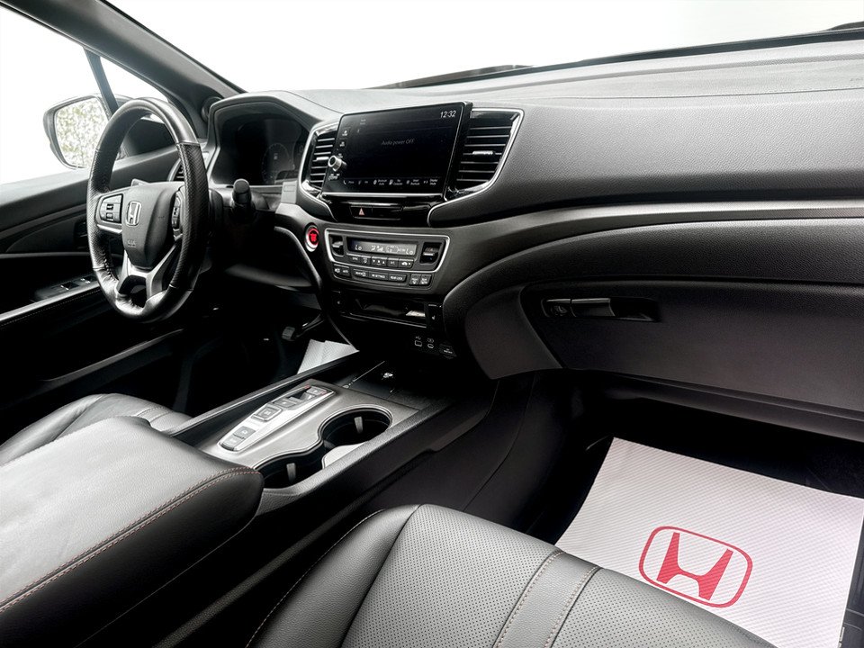 2025 Honda Ridgeline TrailSport, keyless entry, backup camera, BT in COLDBROOK, Nova Scotia - 6 - w1024h768px