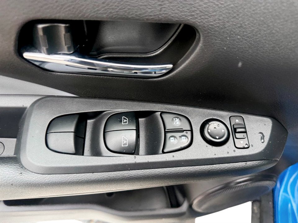 Nissan KICKS SR, , keyless entry, backup camera, Bluetooth 2024 à COLDBROOK, Nouvelle-Écosse - 8 - w1024h768px