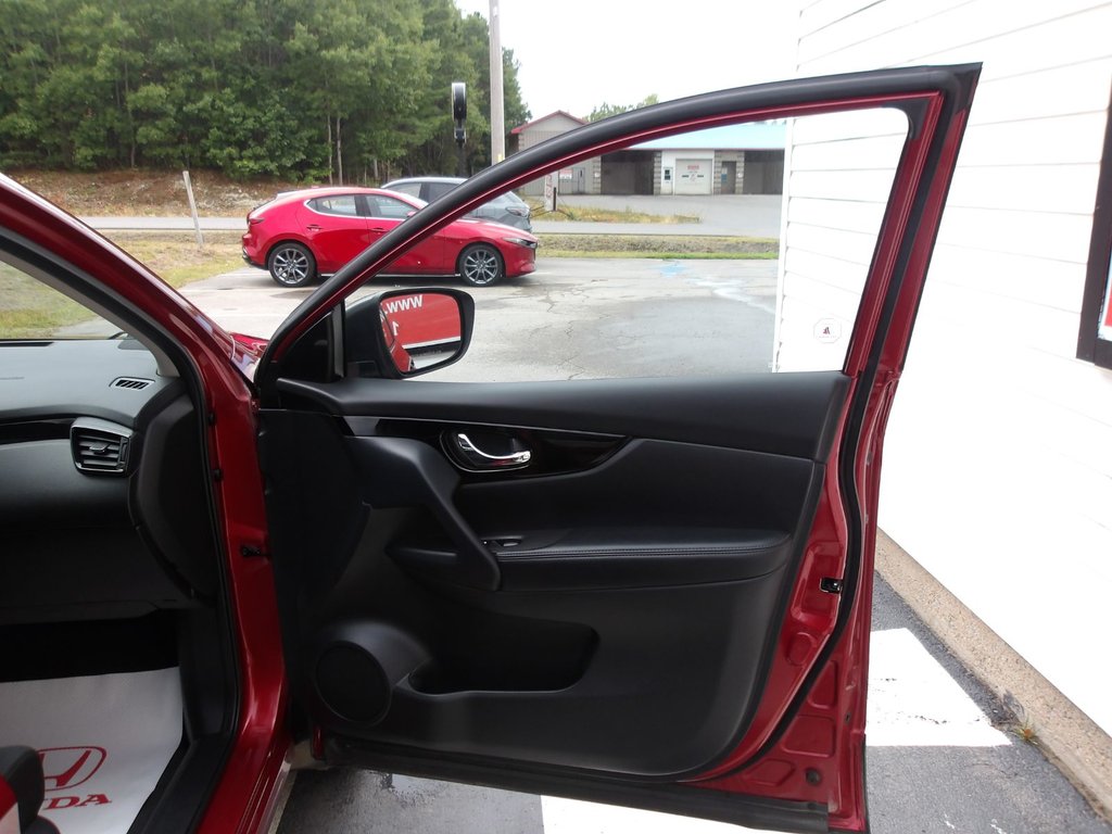 2021 Nissan Qashqai SV - Reverse Camera, Heated Seats, Lane Assist in COLDBROOK, Nova Scotia - 26 - w1024h768px