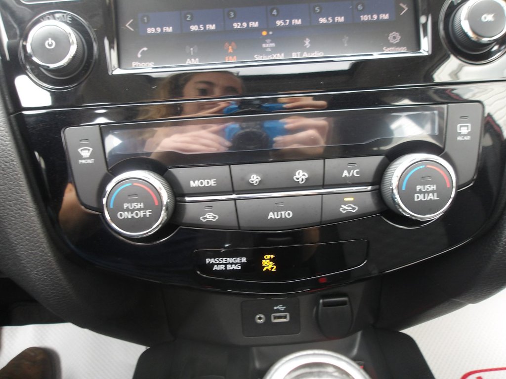 2021 Nissan Qashqai SV - Reverse Camera, Heated Seats, Lane Assist in COLDBROOK, Nova Scotia - 16 - w1024h768px