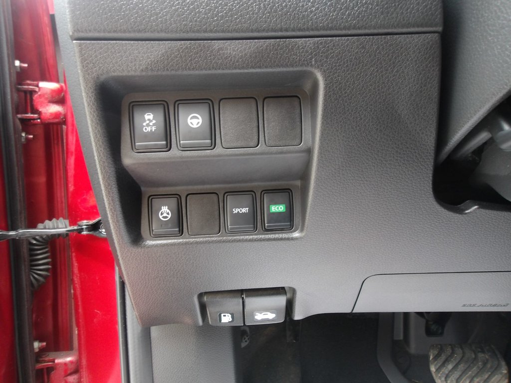 2021 Nissan Qashqai SV - Reverse Camera, Heated Seats, Lane Assist in COLDBROOK, Nova Scotia - 11 - w1024h768px